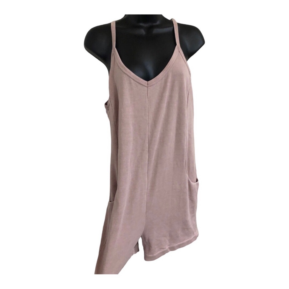 Sincerely Jules rose pink v-neck slouchy loose relaxed fit short romper size S